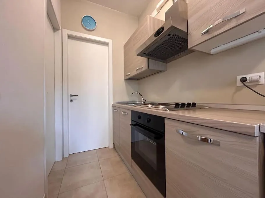 Vinessa- Appartamento E Piscina Peschiera Peschiera del Garda 0*,
